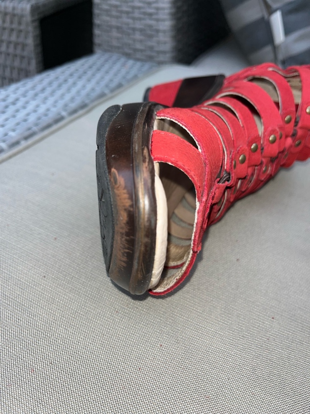 Jambu Red Strappy Studded Gladiator wedges sandals 👡 - Picture 11 of 12